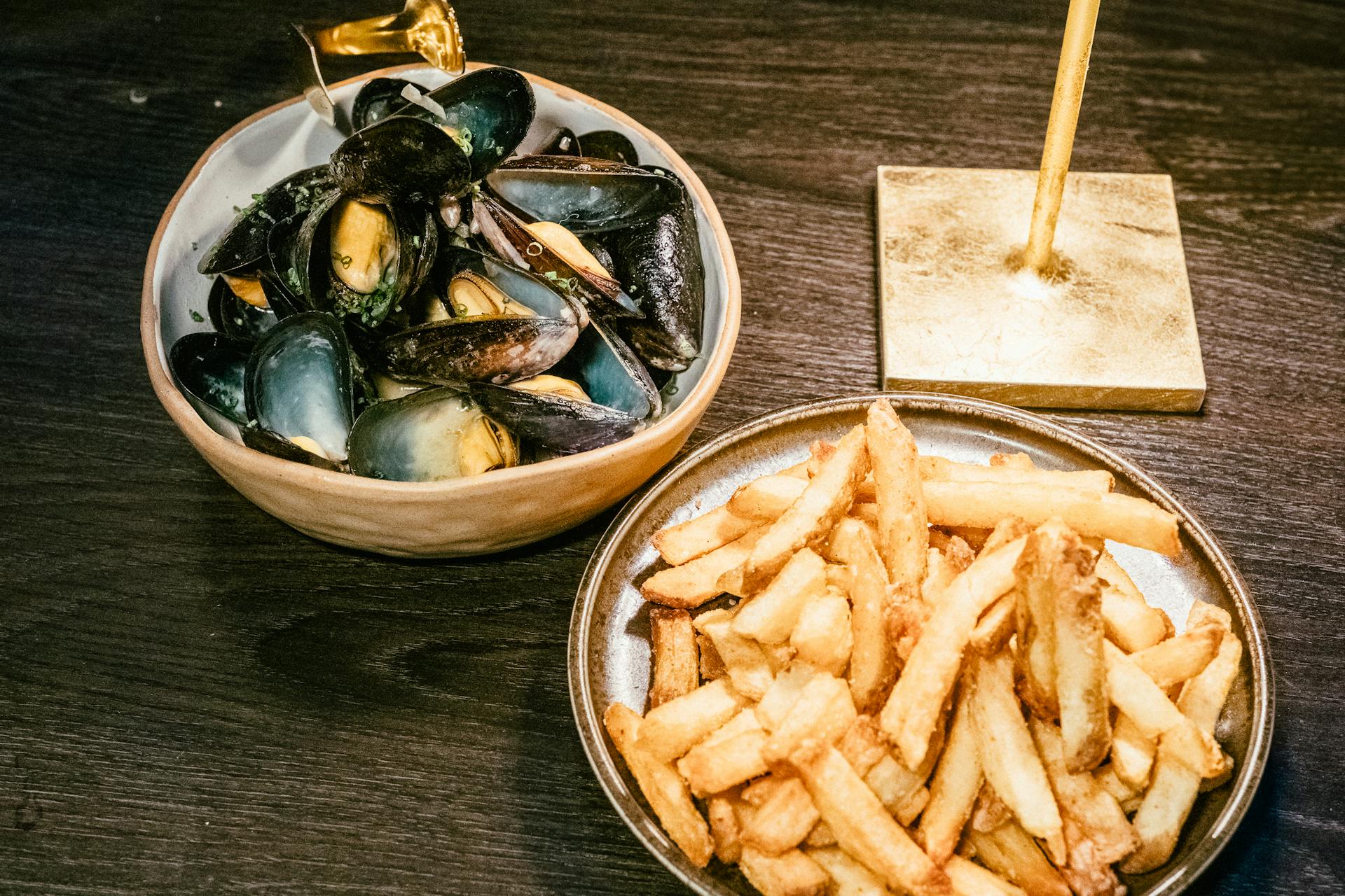 mossels met frietjes